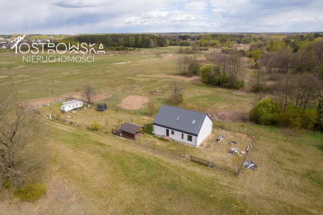 dom wolnostojący, 6 pokoi Glinianka. Zdjęcie 19