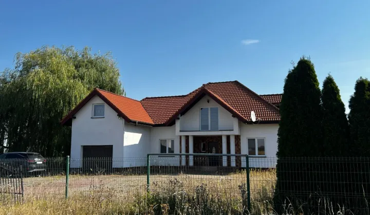 dom wolnostojący, 6 pokoi Nowy Dwór