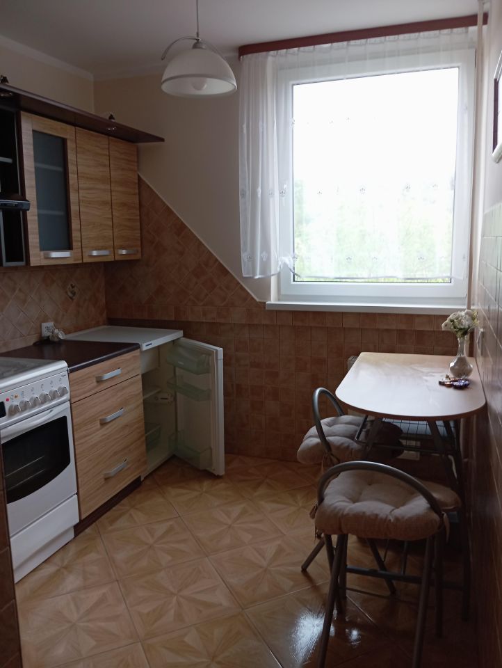 Mieszkanie 3-pokojowe Wleń, ul. Jana Pawła II. Zdjęcie 3