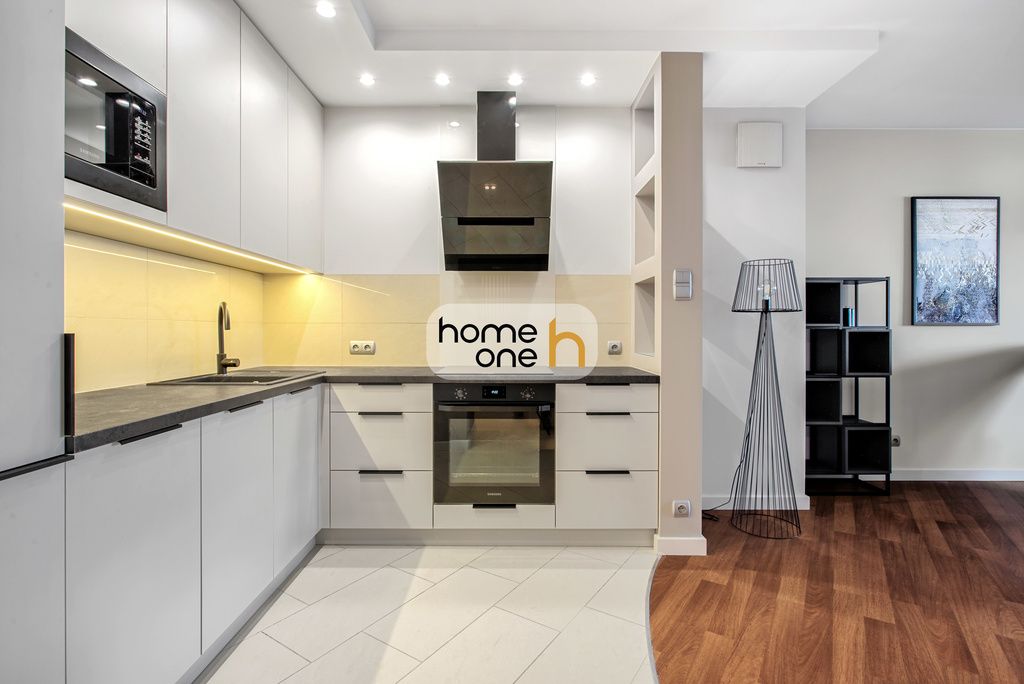 Mieszkanie 3-pokojowe Warszawa Śródmieście. Zdjęcie 3