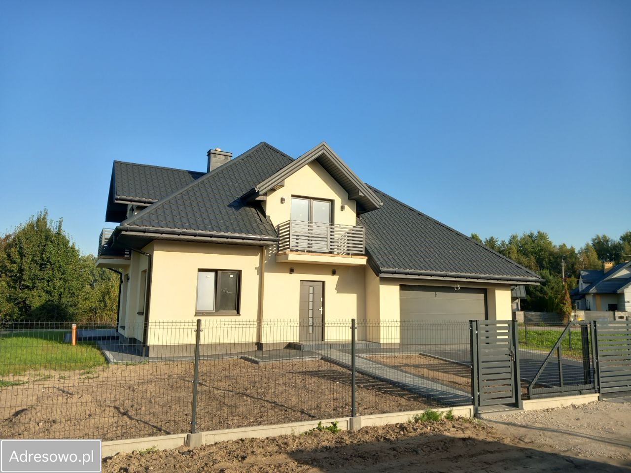 dom wolnostojący, 5 pokoi Stare Lipiny, ul. Radosna