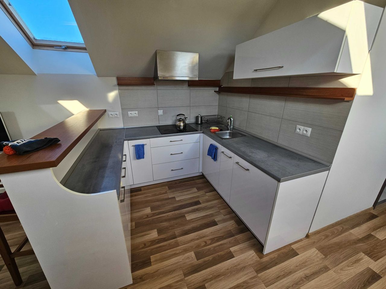 Mieszkanie 2-pokojowe Samsonów. Zdjęcie 4