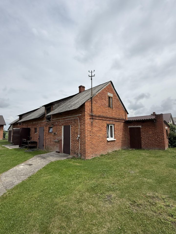 dom wolnostojący, 10 pokoi Bronisławka. Zdjęcie 9