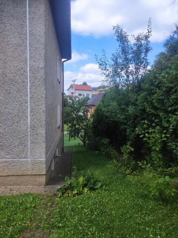 dom wolnostojący, 5 pokoi Sanok Dąbrówka Polska, ul. Okołowiczówka. Zdjęcie 2