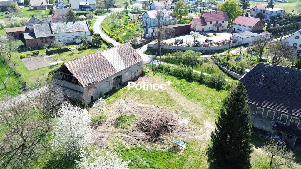 dom wolnostojący, 8 pokoi Krzyżowa. Zdjęcie 4