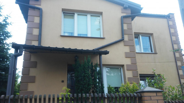 dom wolnostojący, 5 pokoi Opoczno, ul. Stefana Starzyńskiego. Zdjęcie 1