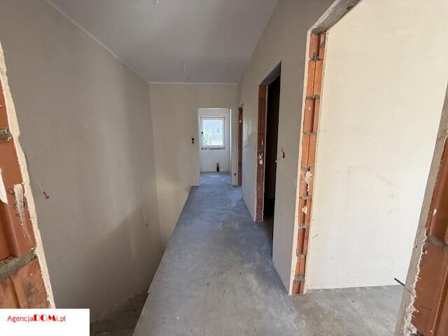 dom szeregowy, 4 pokoje Błonie. Zdjęcie 5