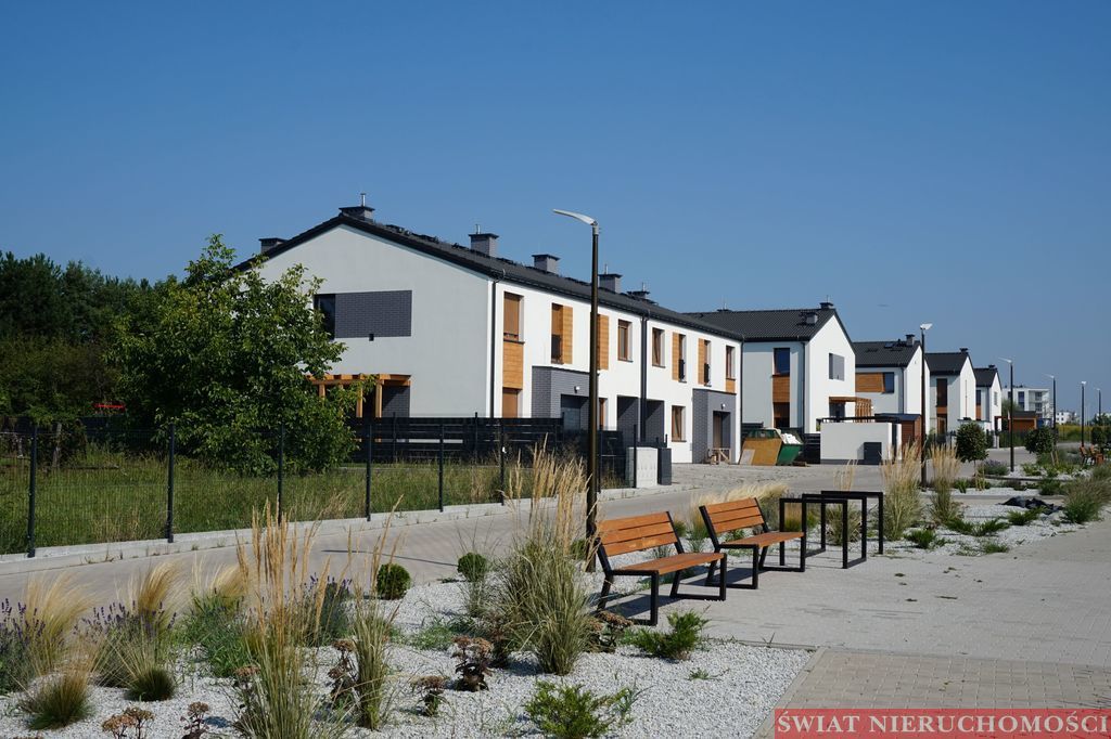 dom szeregowy, 4 pokoje Wrocław Zgorzelisko