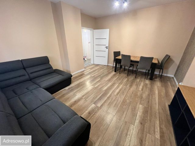 Mieszkanie 3-pokojowe Wrocław Muchobór Mały, ul. Angielska. Zdjęcie 1