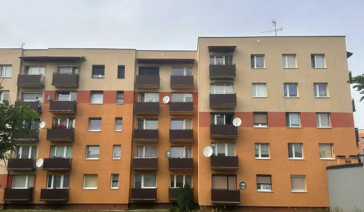 Mieszkanie 3-pokojowe Krapkowice Otmęt, os. XXX-lecia
