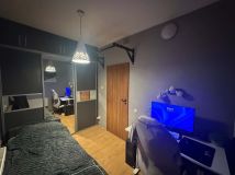 Mieszkanie 4-pokojowe Świdnica. Zdjęcie 3