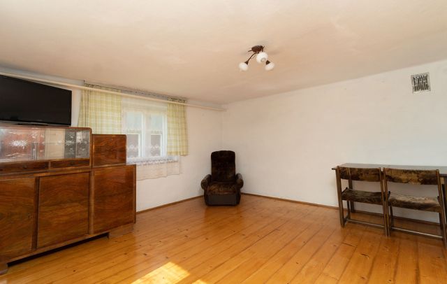 dom wolnostojący, 6 pokoi Jedlicze, ul. dr. Michała Drozdowicza. Zdjęcie 10