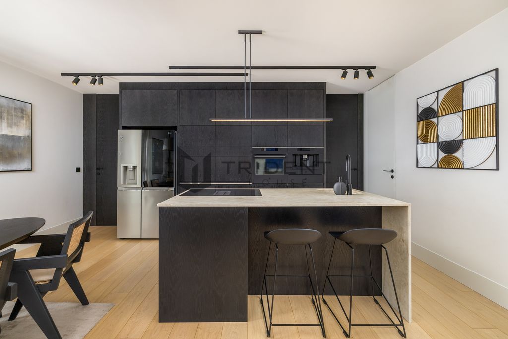 Mieszkanie 5-pokojowe Warszawa Białołęka, ul. Mariana Hemara. Zdjęcie 3