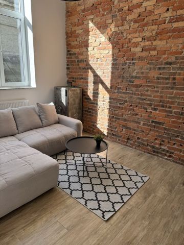 Mieszkanie 3-pokojowe Żywiec, ul. ks. Prałata Stanisława Słonki. Zdjęcie 1