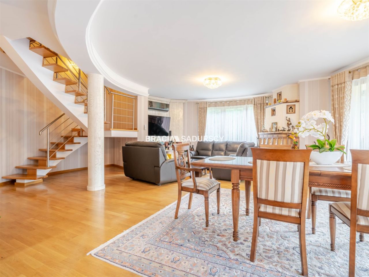 dom wolnostojący, 5 pokoi Myślenice Zarabie, ul. Bukowa. Zdjęcie 17