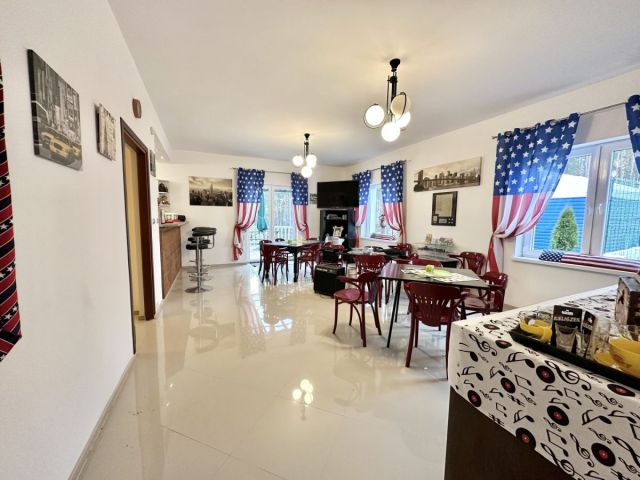 dom wolnostojący, 10 pokoi Bojano. Zdjęcie 1