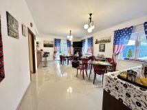 dom wolnostojący, 10 pokoi Bojano