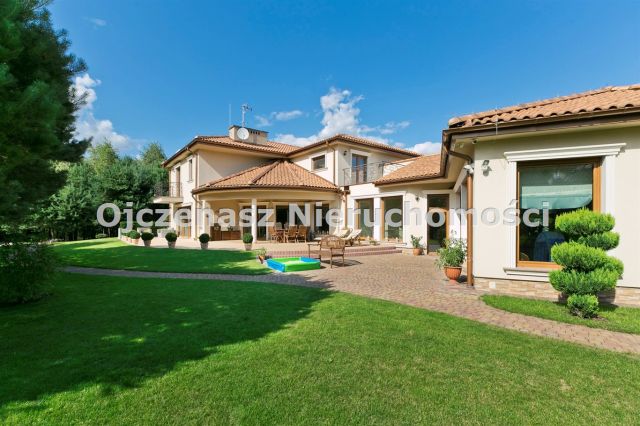 dom wolnostojący, 6 pokoi Żołędowo. Zdjęcie 2