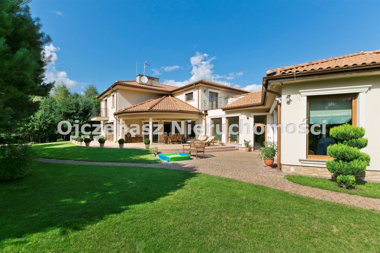 dom wolnostojący, 6 pokoi Żołędowo. Zdjęcie 2