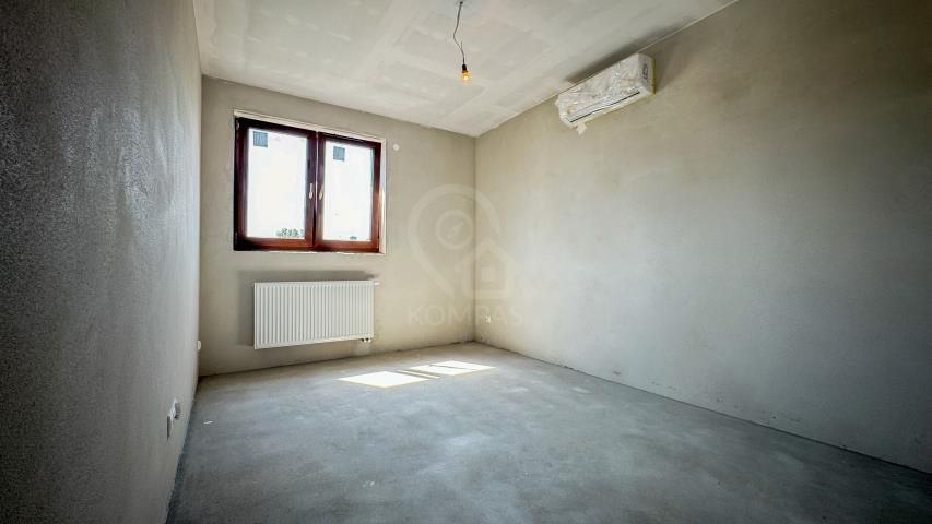 dom szeregowy, 8 pokoi Wrocław, ul. gen. Stefana Grota-Roweckiego. Zdjęcie 10