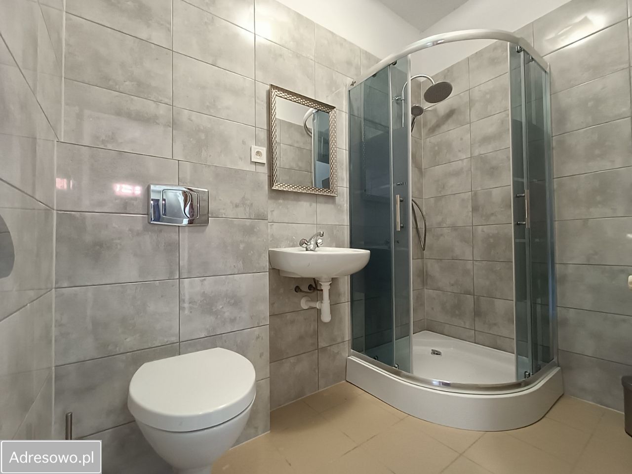 dom wolnostojący, 13 pokoi Brzezie. Zdjęcie 9