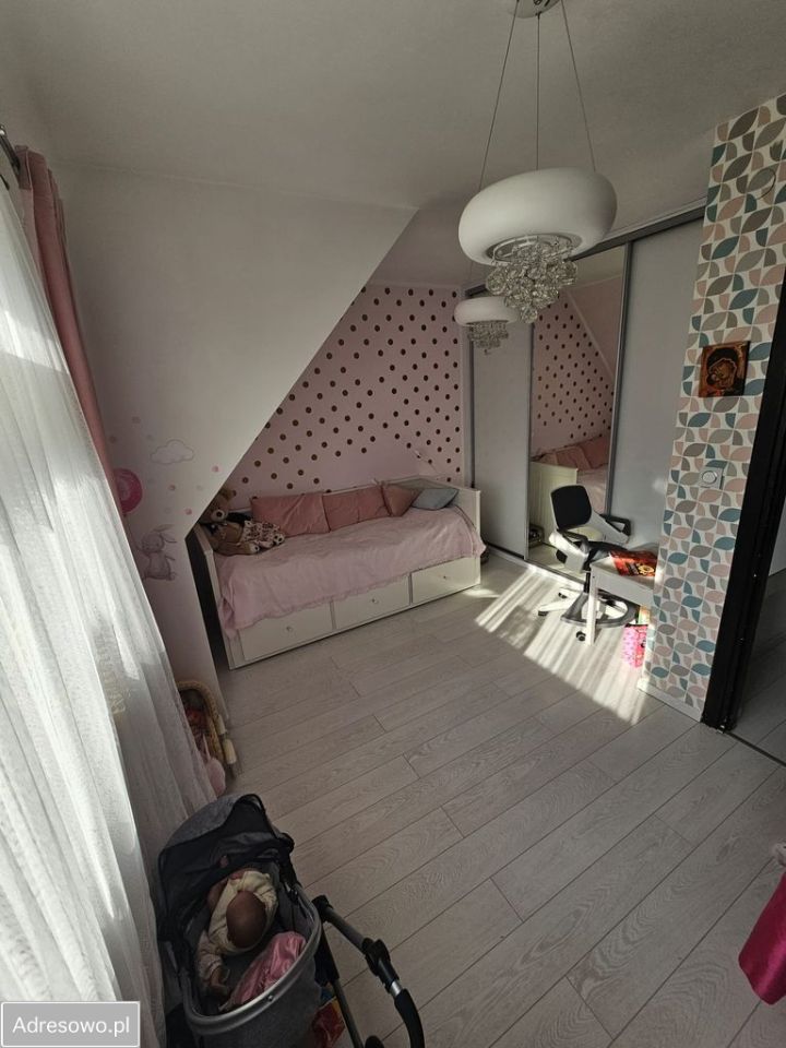 dom szeregowy, 4 pokoje Julianów. Zdjęcie 10