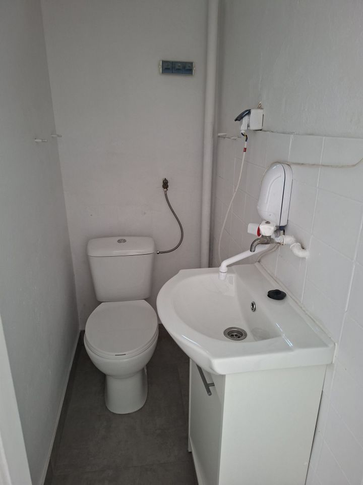 Lokal Tomaszów Mazowiecki. Zdjęcie 4