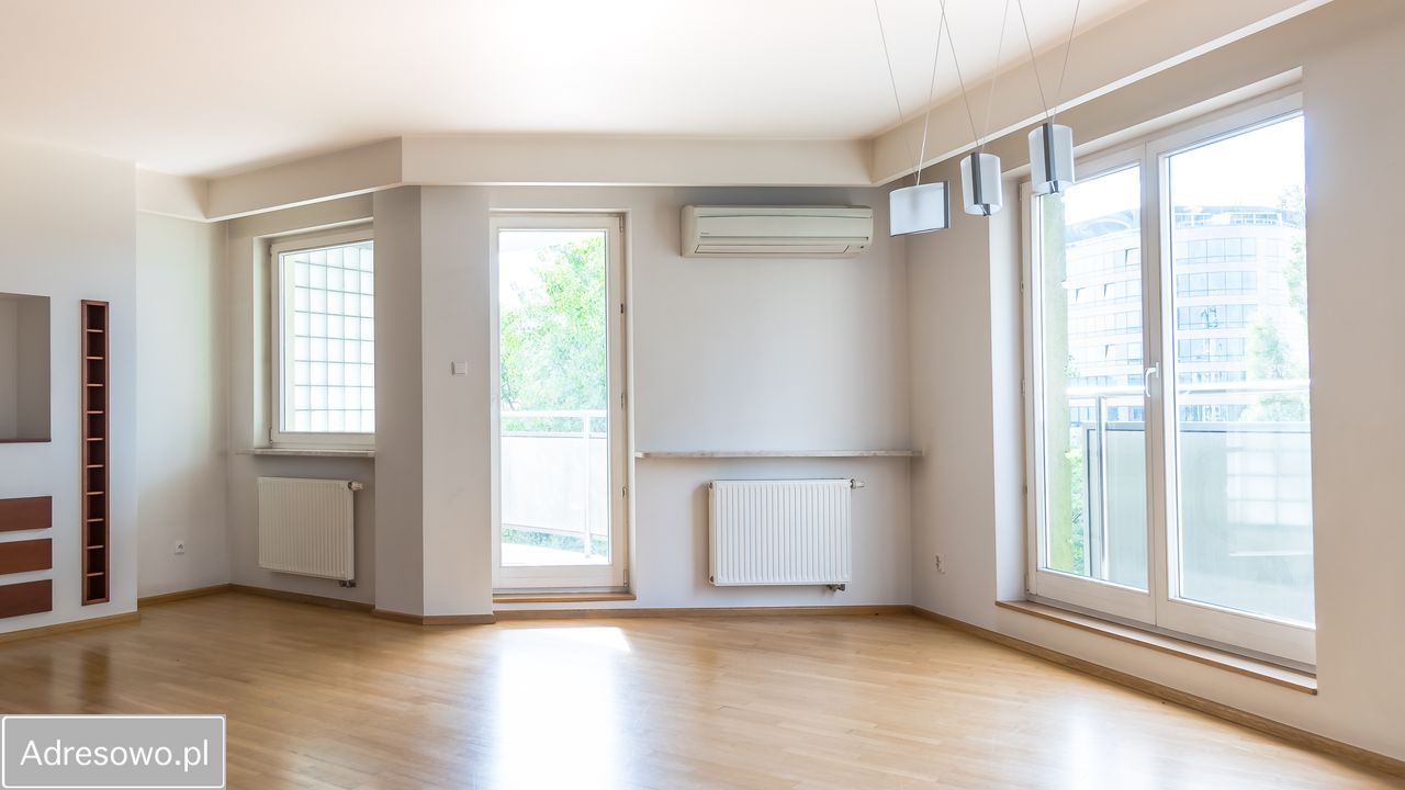 Mieszkanie 4-pokojowe Warszawa Mokotów, ul. Wielicka. Zdjęcie 1