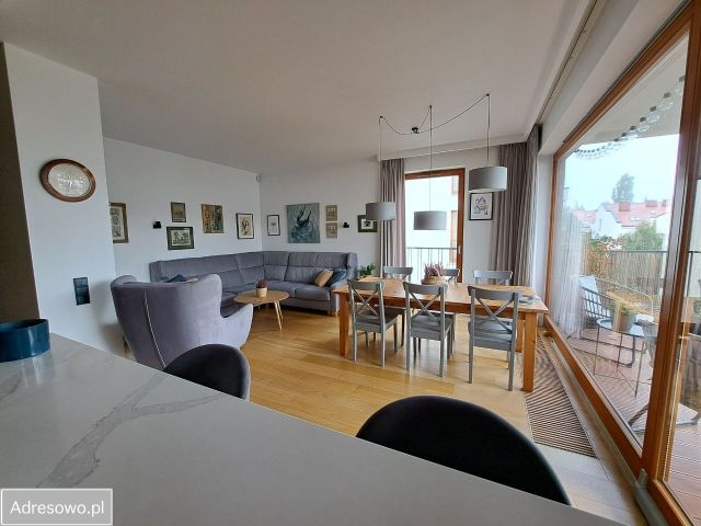 Mieszkanie 4-pokojowe Warszawa Wilanów, ul. Sarmacka. Zdjęcie 1