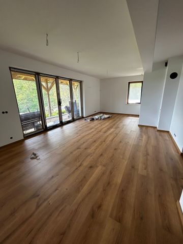 dom wolnostojący, 4 pokoje Pobłocie. Zdjęcie 13