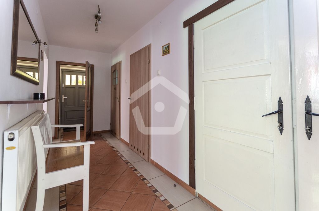 dom wolnostojący, 2 pokoje Wiśniowa. Zdjęcie 8