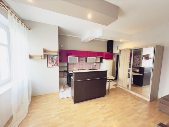 Mieszkanie 1-pokojowe Kamienna Góra, ul. Fryderyka Chopina. Zdjęcie 1