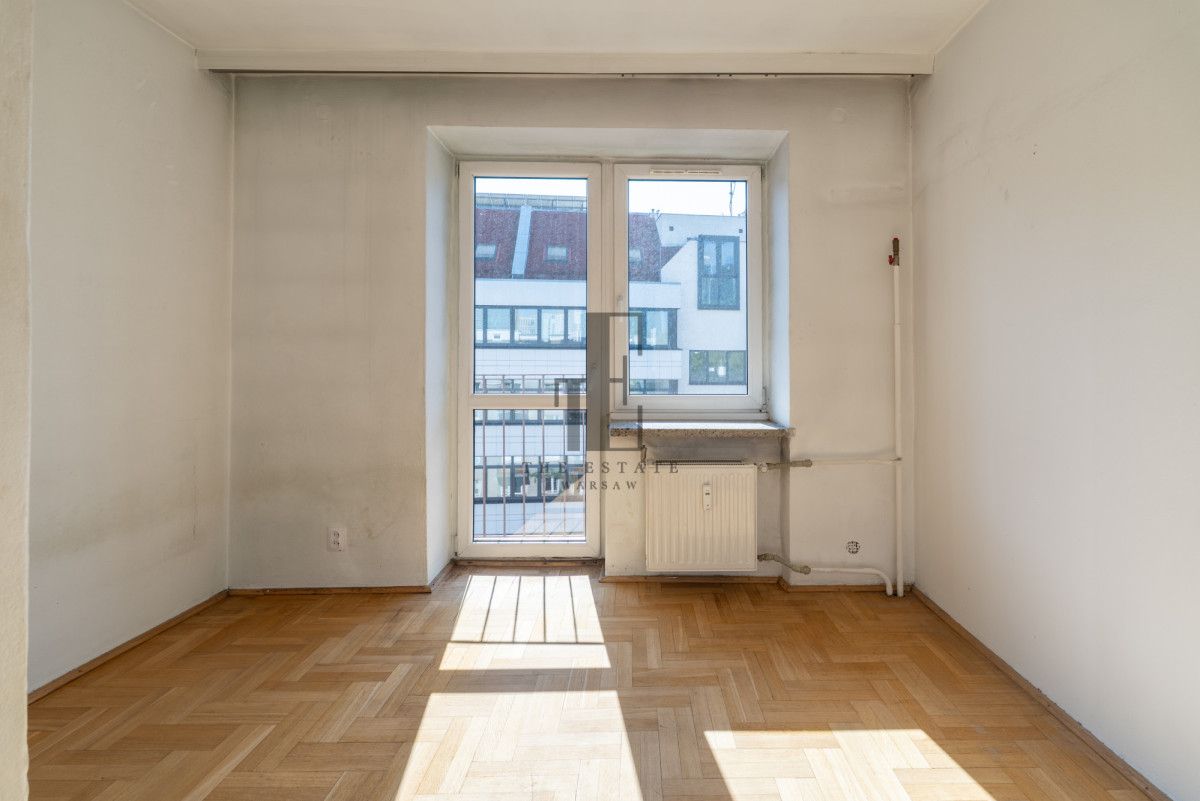 Mieszkanie 3-pokojowe Warszawa Wola, ul. Żelazna. Zdjęcie 3