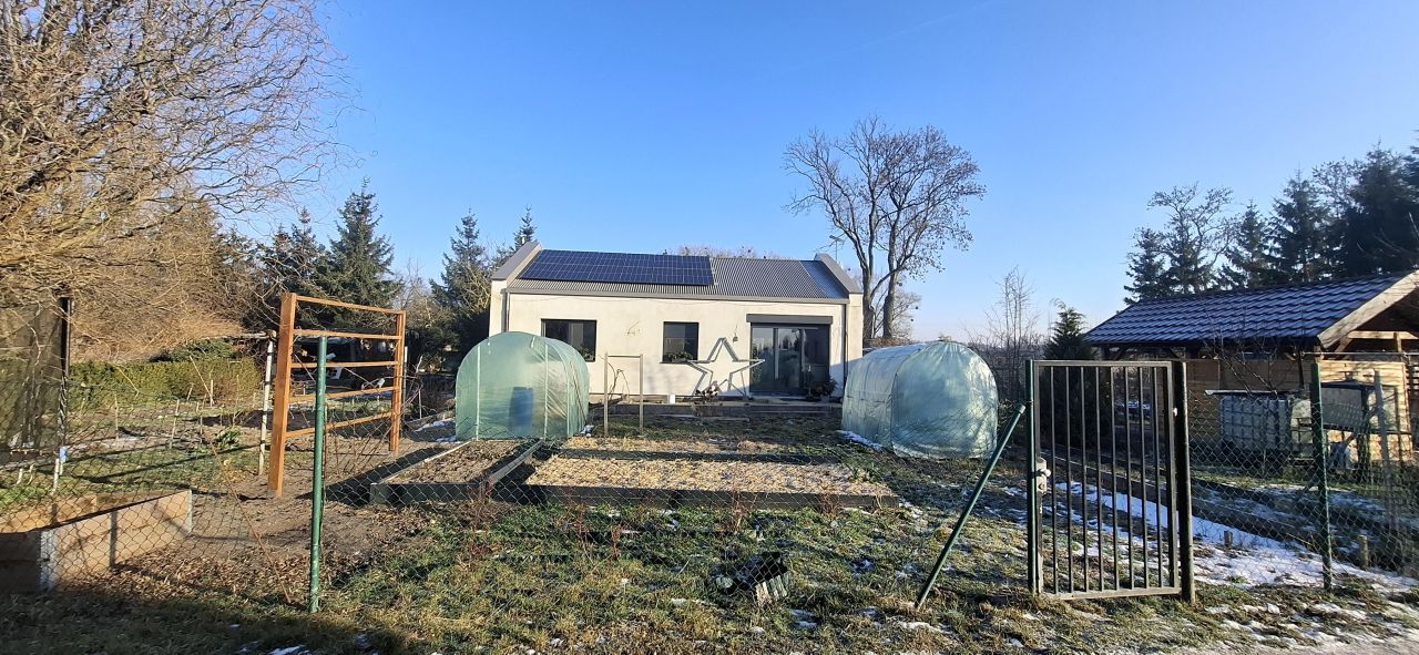 dom wolnostojący, 3 pokoje Samostrzel. Zdjęcie 3