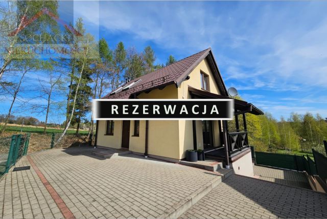 dom wolnostojący, 3 pokoje Karłowice. Zdjęcie 1