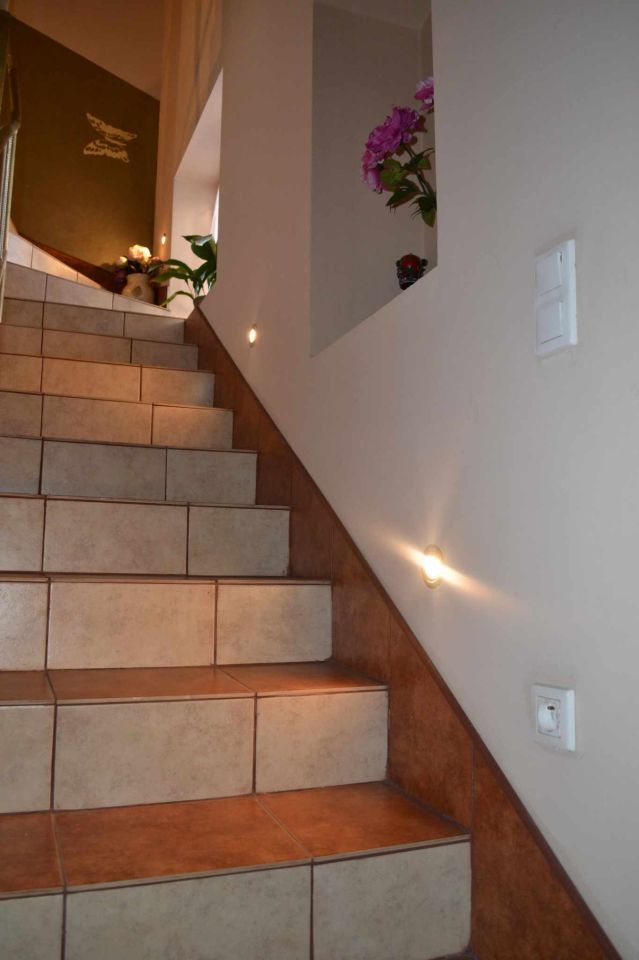 kamienica, 4 pokoje Tarnobrzeg, pl. Bartosza Głowackiego. Zdjęcie 6