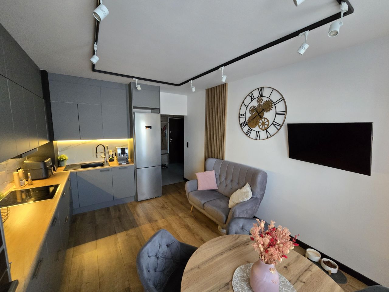 Mieszkanie 3-pokojowe Kręczki, ul. Koniczyny. Zdjęcie 2