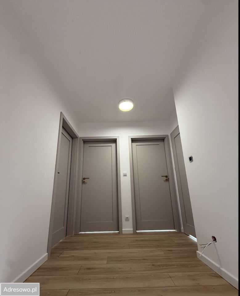 bliźniak, 4 pokoje Kamionki, ul. Osiedlowa. Zdjęcie 2