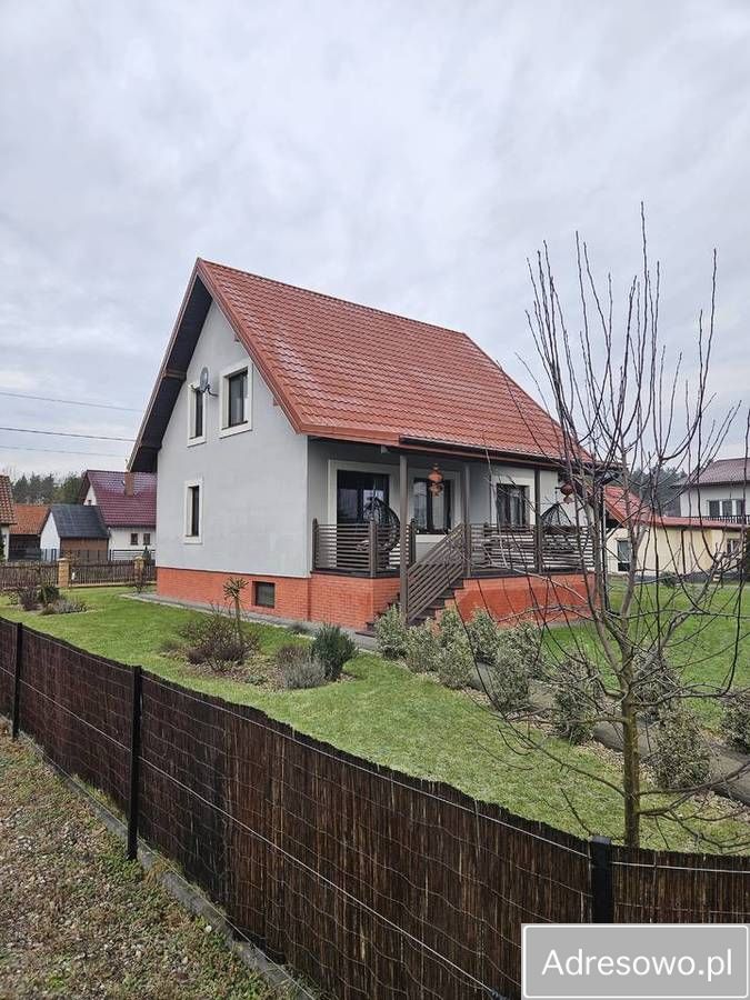 dom wolnostojący, 4 pokoje Prusowy Borek. Zdjęcie 1