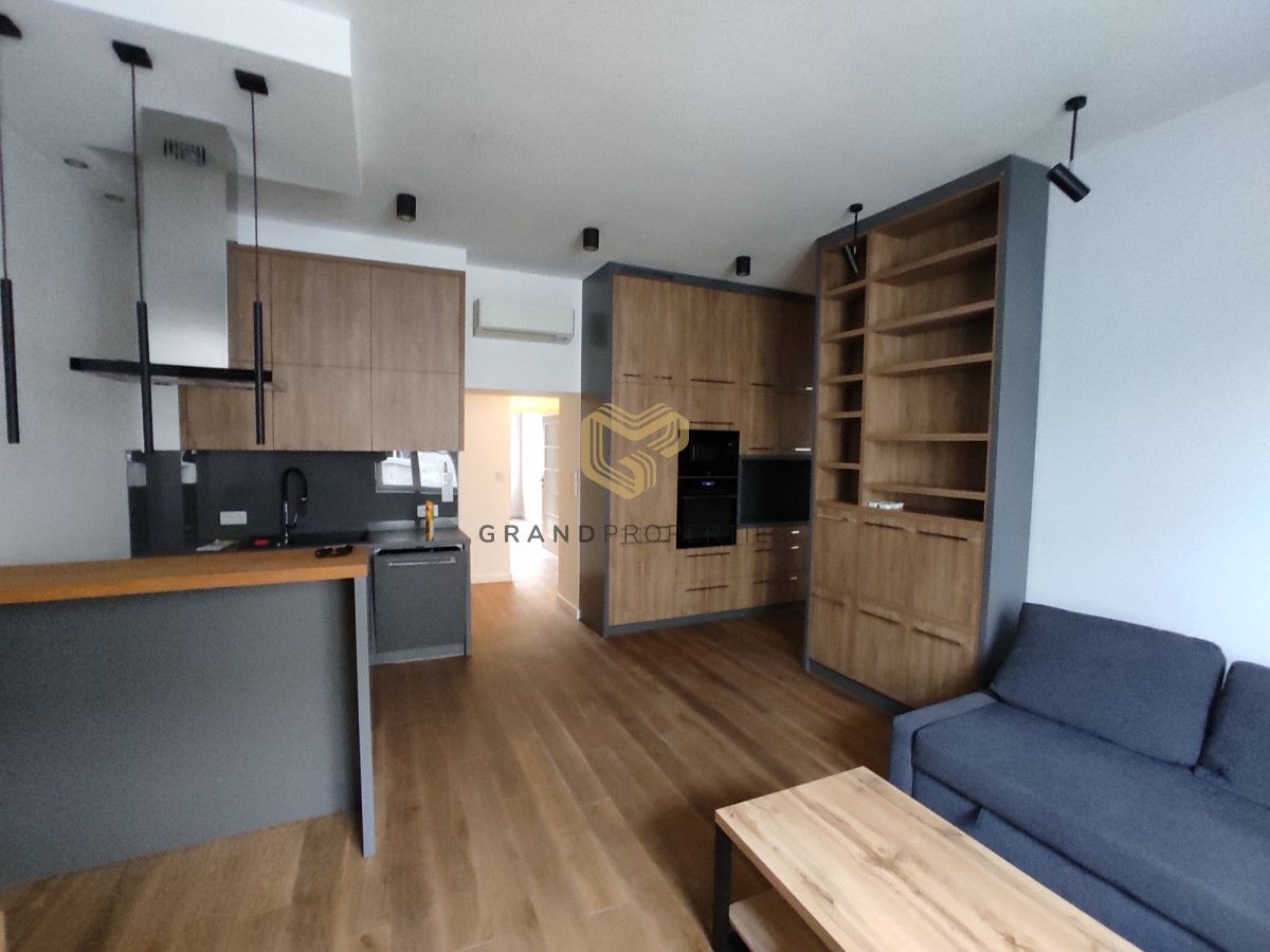 Mieszkanie 3-pokojowe Warszawa Śródmieście, ul. Chmielna. Zdjęcie 5