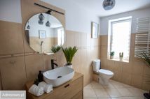 dom wolnostojący, 5 pokoi Nowa Wieś Ełcka, ul. kard. Stefana Wyszyńskiego. Zdjęcie 2