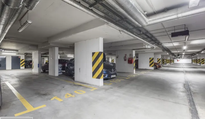 Garaż/miejsce parkingowe Warszawa Bemowo, ul. Górczewska