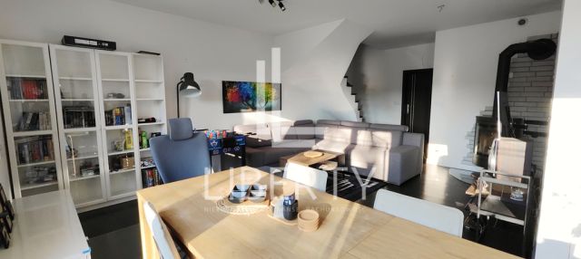 dom szeregowy, 4 pokoje Szczecin Bezrzecze. Zdjęcie 7