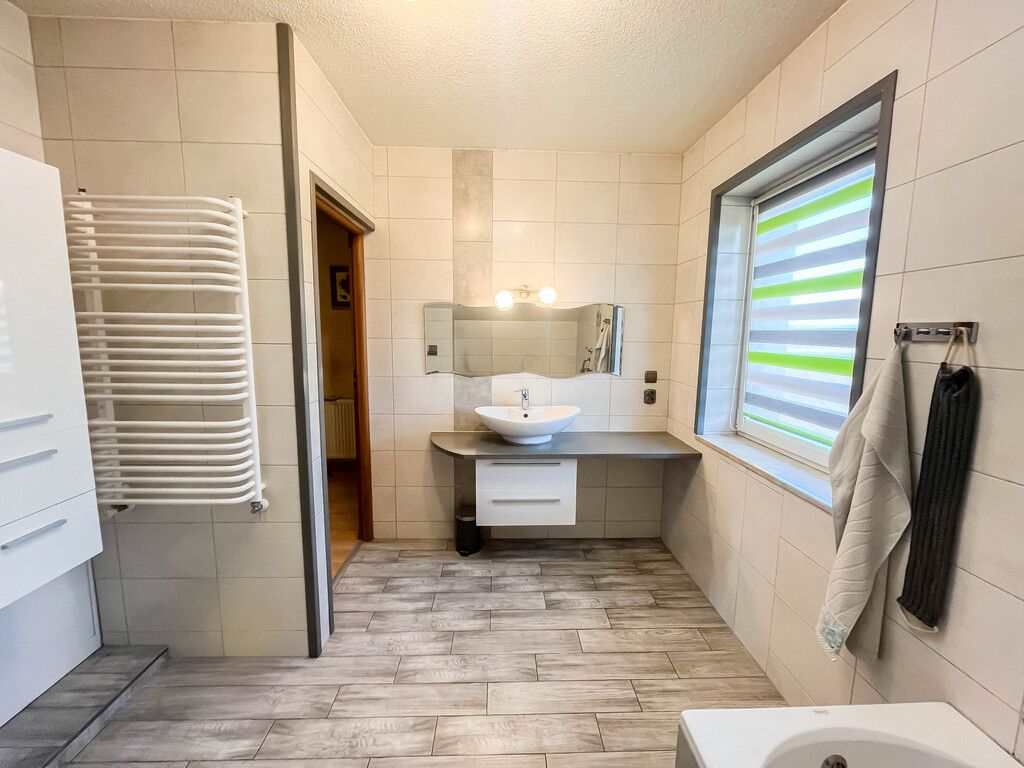 dom wolnostojący, 5 pokoi Ostrowiec Świętokrzyski, ul. Bałtowska. Zdjęcie 19