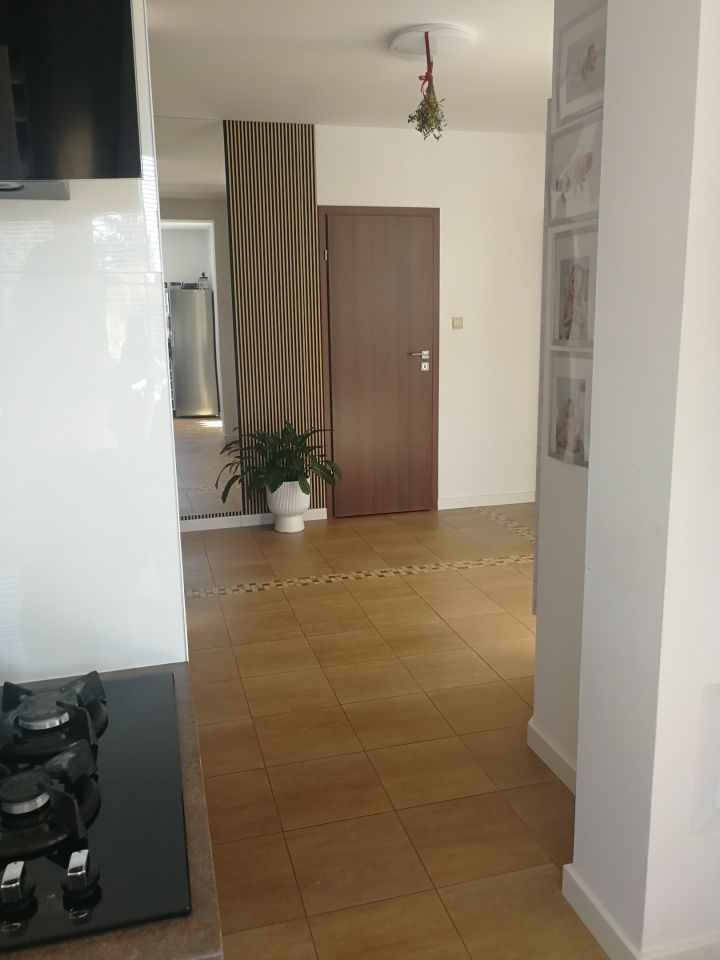 dom wolnostojący, 4 pokoje Ciężkowiczki. Zdjęcie 9