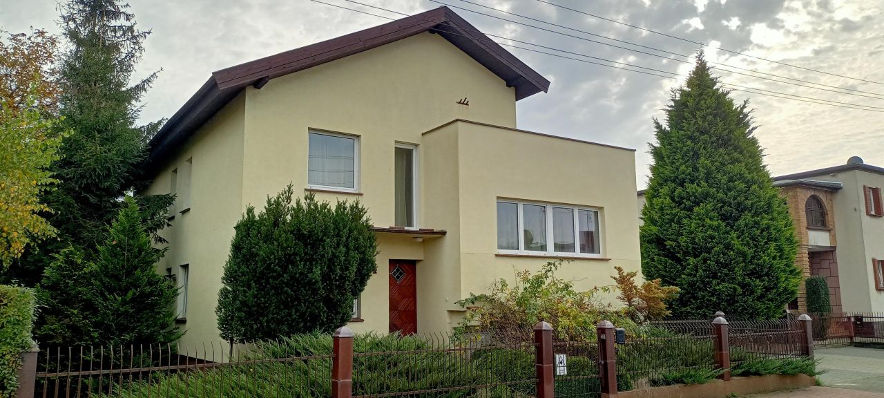 dom wolnostojący, 5 pokoi Szamotuły, ul. Prosta. Zdjęcie 2