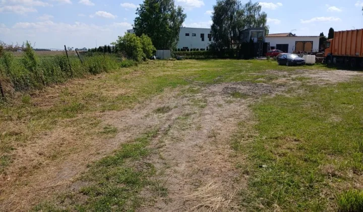 Działka budowlana Gowarzewo, ul. Trzecka