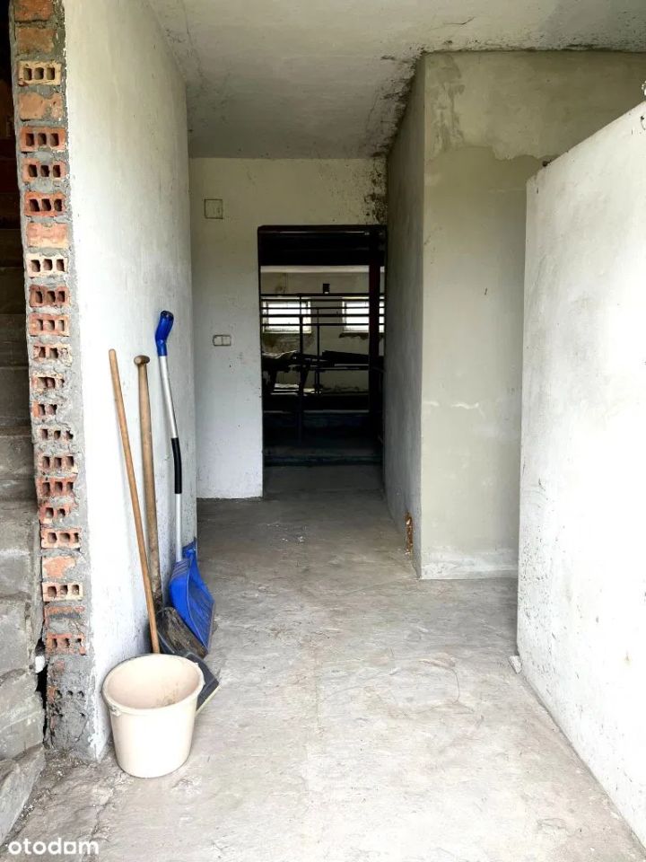 Hala/magazyn Rudniki. Zdjęcie 4