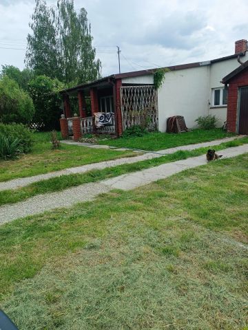 dom wolnostojący, 4 pokoje Mokre, ul. Strzelców Kresowych. Zdjęcie 1