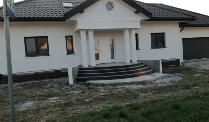 dom wolnostojący Małogoszcz